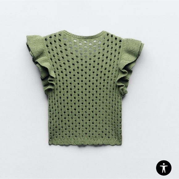 Zara Ruffle Sleeve Chenille Top NWOT - Picture 2 of 6